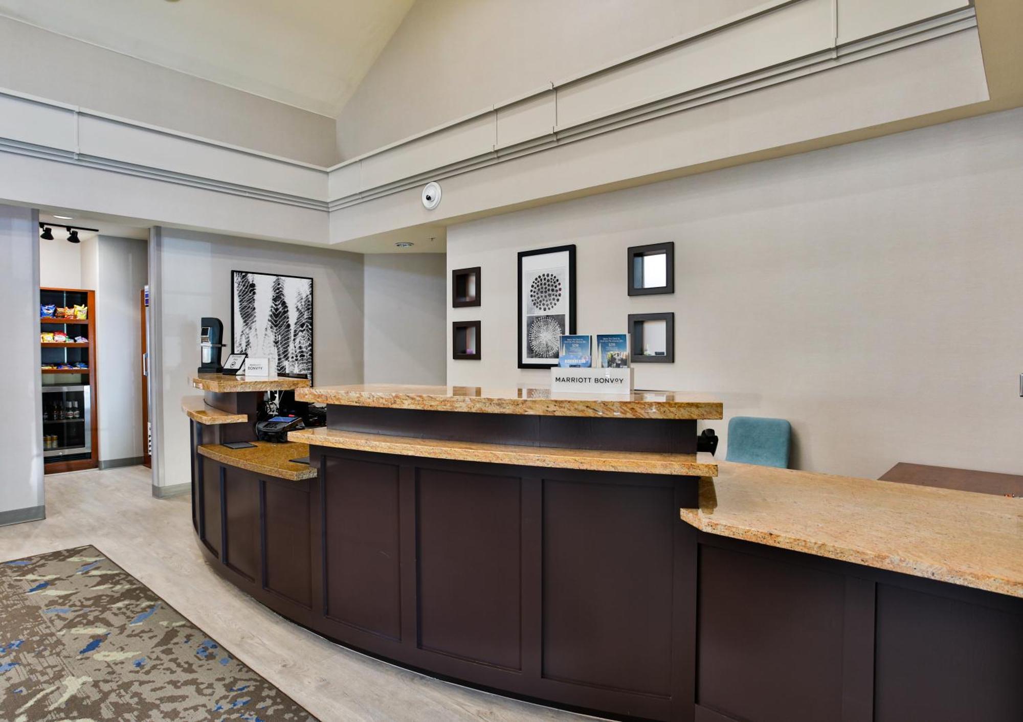 Residence Inn Прескотт Экстерьер фото